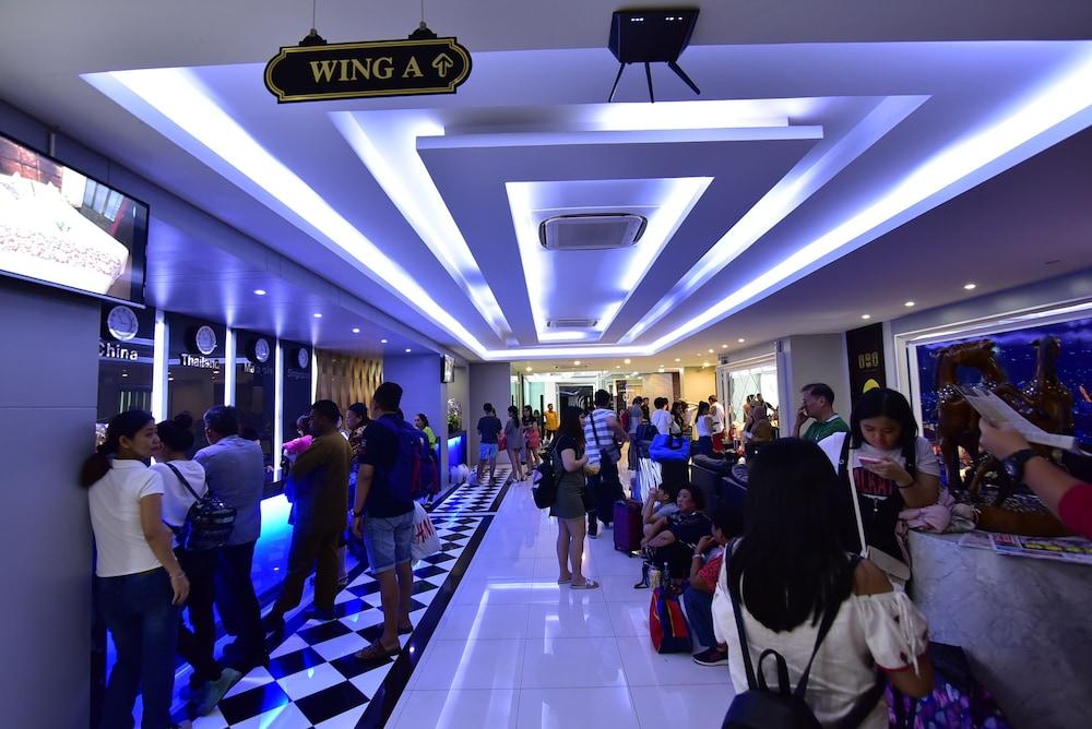 Grand Pink Hotel Hatyai Hatjaj Kültér fotó