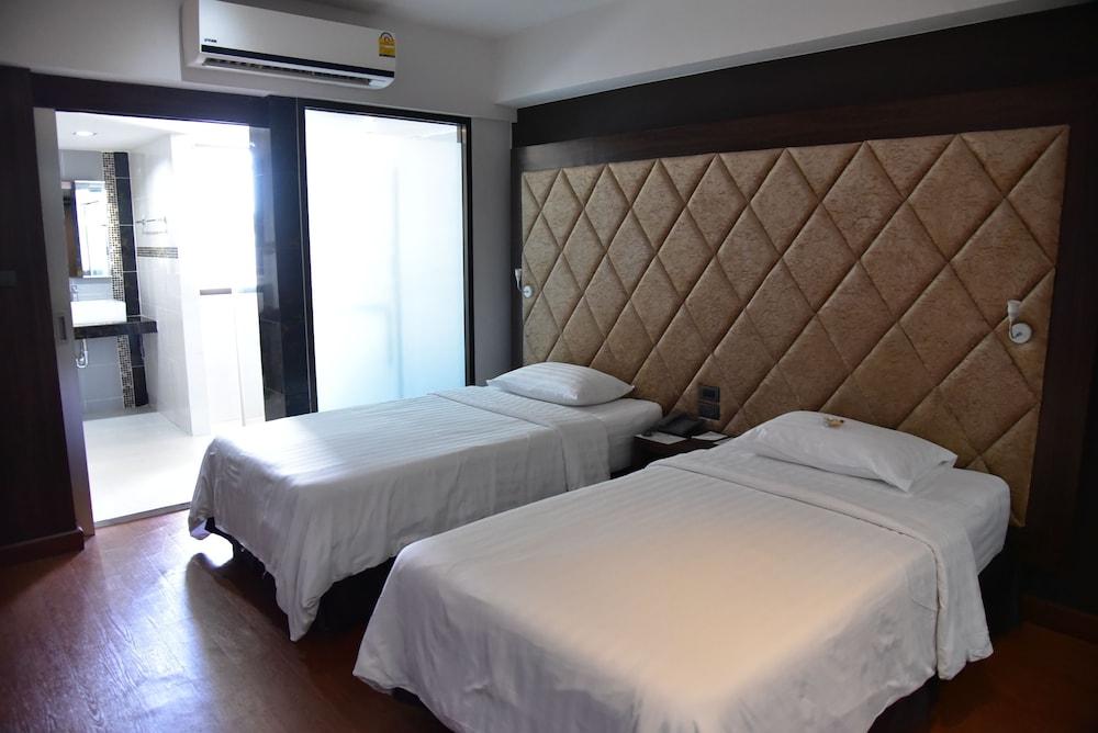 Grand Pink Hotel Hatyai Hatjaj Kültér fotó