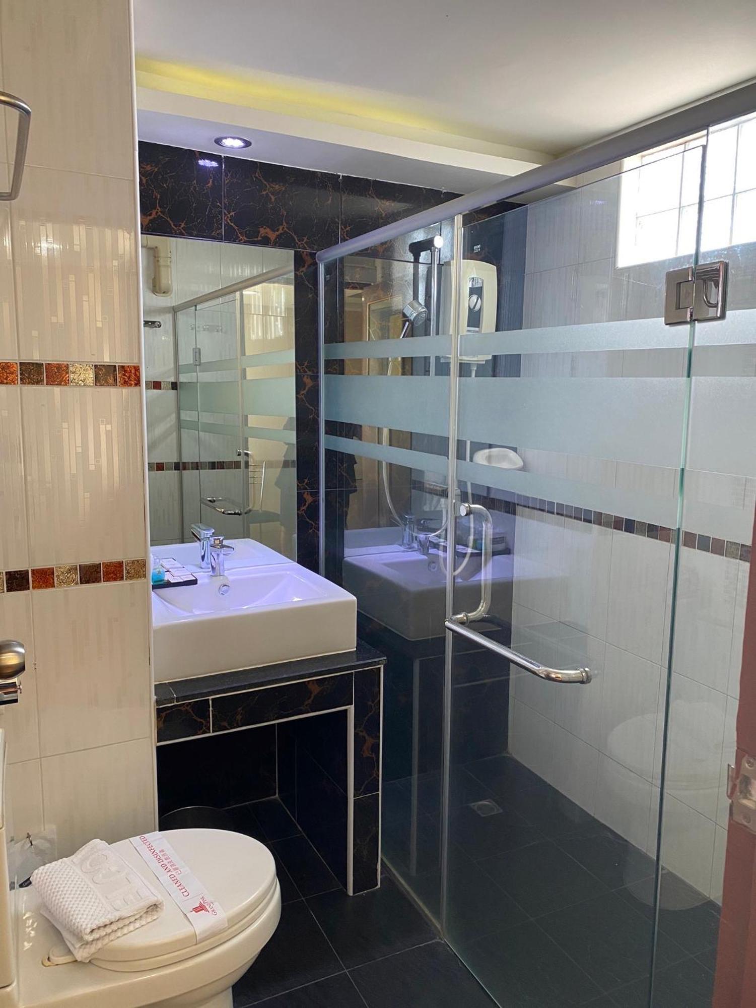 Grand Pink Hotel Hatyai Hatjaj Kültér fotó