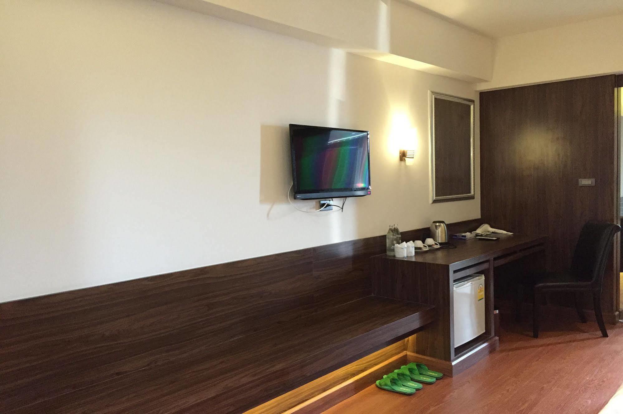 Grand Pink Hotel Hatyai Hatjaj Kültér fotó