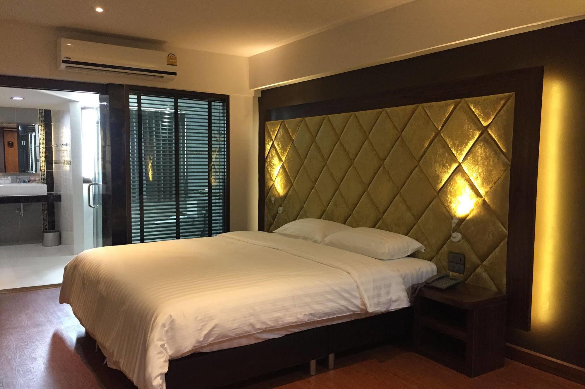 Grand Pink Hotel Hatyai Hatjaj Kültér fotó