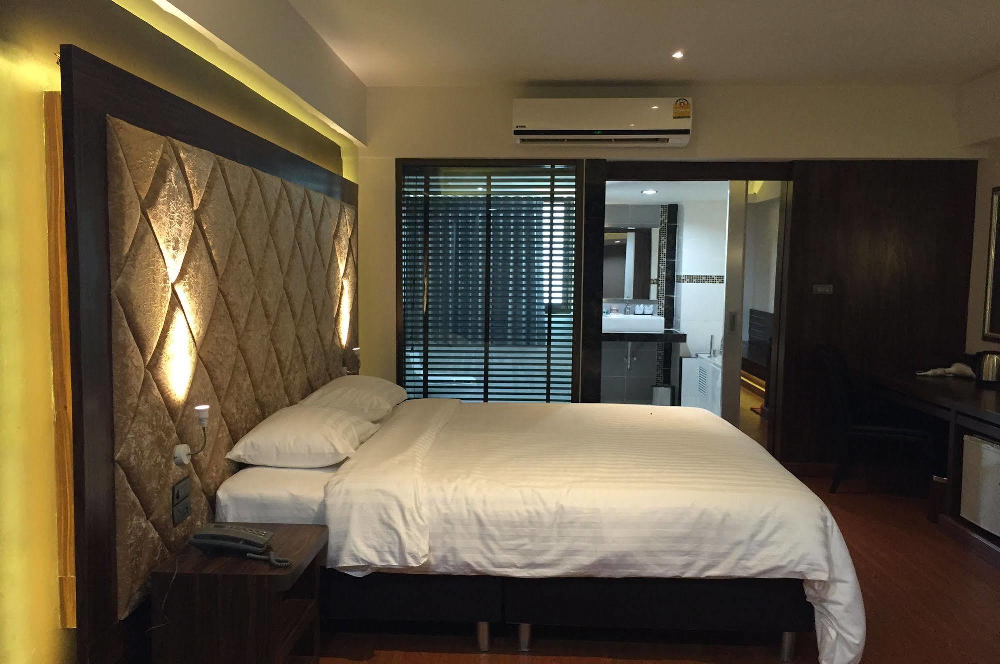 Grand Pink Hotel Hatyai Hatjaj Kültér fotó