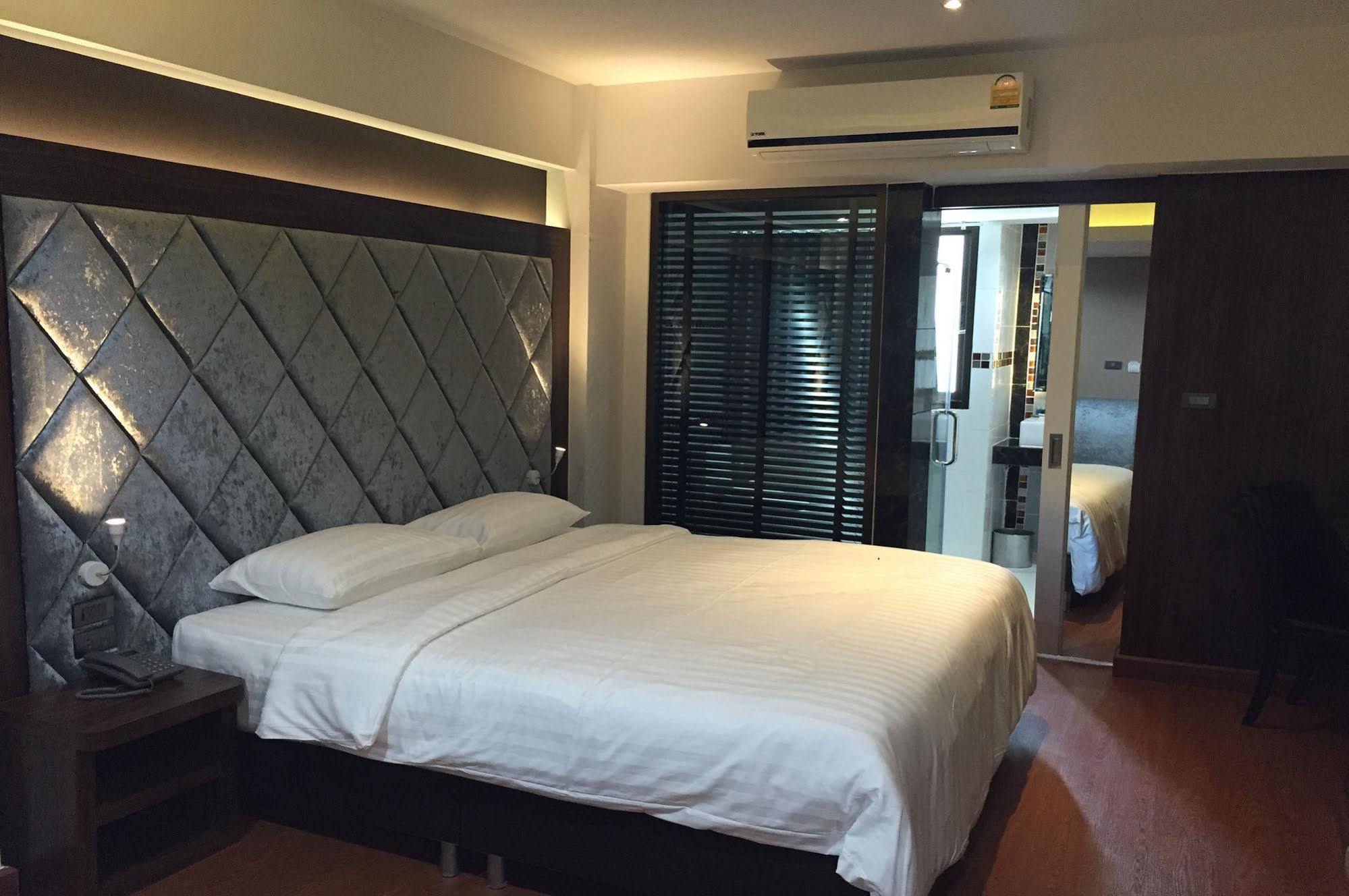 Grand Pink Hotel Hatyai Hatjaj Kültér fotó
